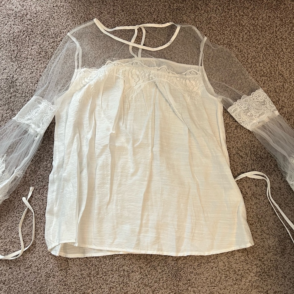 Boutique blouse size medium